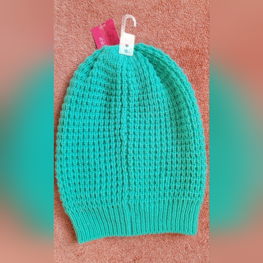 NWT teal hat
